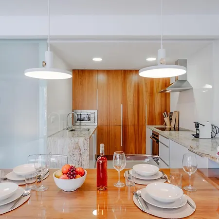 Sea Breeze House By Interhome *